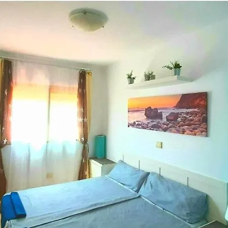 5 Minutes Close By Playa Del Ingles-1&2br Aptm With View & Private Terrace For 2 Persons