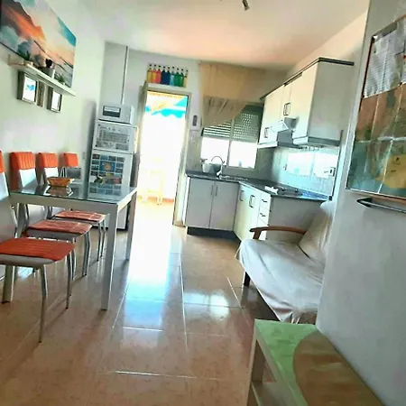 5 Minutes Close By Playa Del Ingles-1&2br Aptm With View & Private Terrace For 2 Persons *