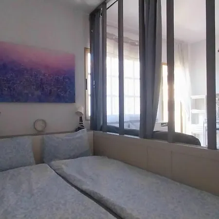דירה 5 Minutes Close By Playa Del Ingles-1&2br Aptm With View & Private Terrace For 2 Persons *